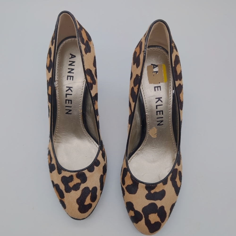 Anne Klein Lolana Leather Fur Leopard Print Heels Sz 8.5 - Picture 3 of 8